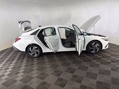 2025 Hyundai Elantra Hybrid SEL Sport