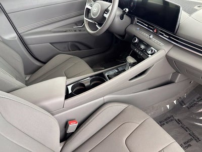 2025 Hyundai Elantra Hybrid SEL Sport