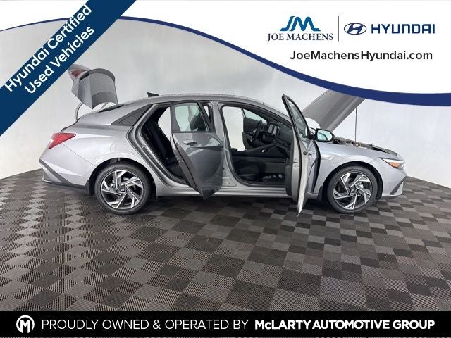 2025 Hyundai Elantra Hybrid SEL Sport