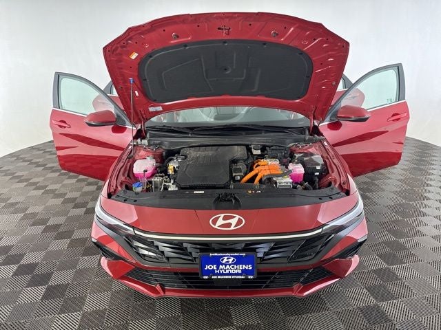 2025 Hyundai Elantra Hybrid Limited