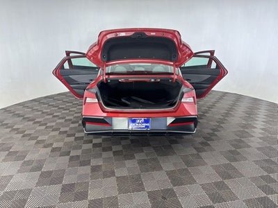 2025 Hyundai Elantra Hybrid Limited