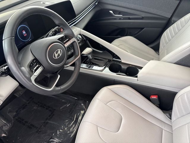 2025 Hyundai Elantra Hybrid Limited