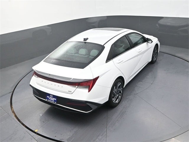 2025 Hyundai Elantra Hybrid Limited