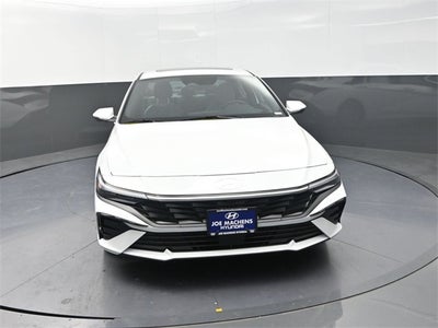 2025 Hyundai Elantra Hybrid Limited