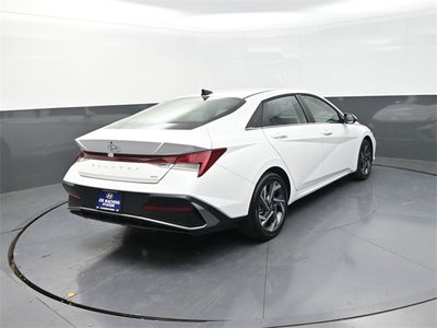 2025 Hyundai Elantra Hybrid Limited