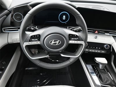 2025 Hyundai Elantra Hybrid Limited