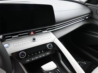 2025 Hyundai Elantra Hybrid Limited