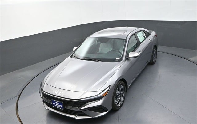 2025 Hyundai Elantra Hybrid Limited