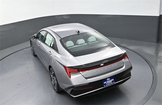 2025 Hyundai Elantra Hybrid Limited