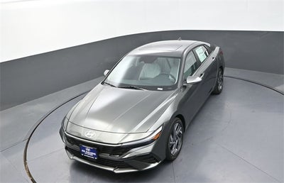 2025 Hyundai Elantra Hybrid Limited