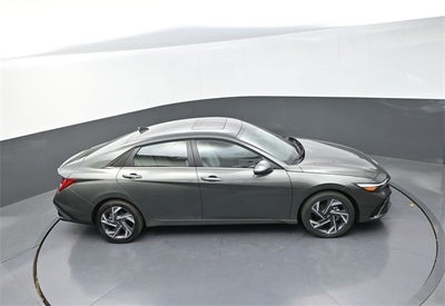 2025 Hyundai Elantra Hybrid Limited