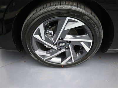 2025 Hyundai Elantra Hybrid Limited