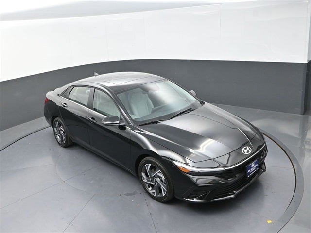 2025 Hyundai Elantra Hybrid Limited