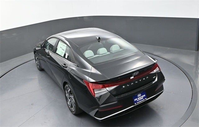 2025 Hyundai Elantra Hybrid Limited