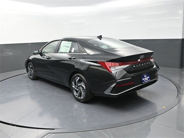 2025 Hyundai Elantra Hybrid Limited