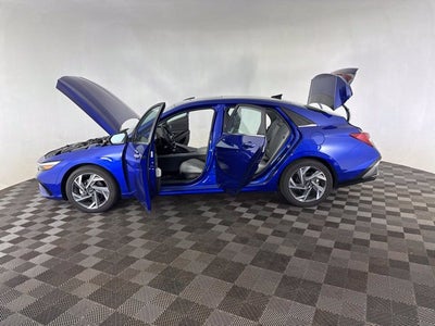 2025 Hyundai Elantra Limited