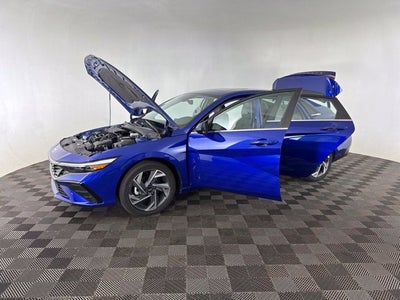 2025 Hyundai Elantra Limited