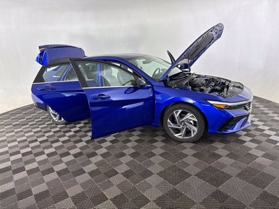 2025 Hyundai Elantra Limited