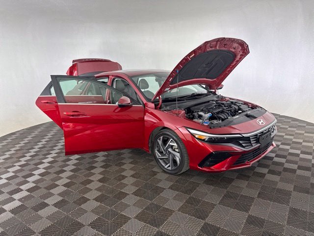 2025 Hyundai Elantra Limited