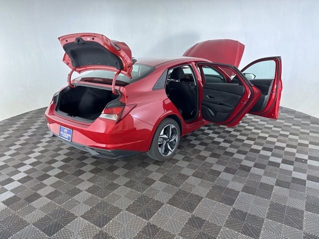 2023 Hyundai Elantra SEL w/ Convenience Pkg