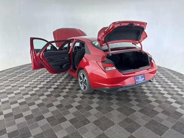 2023 Hyundai Elantra SEL w/ Convenience Pkg