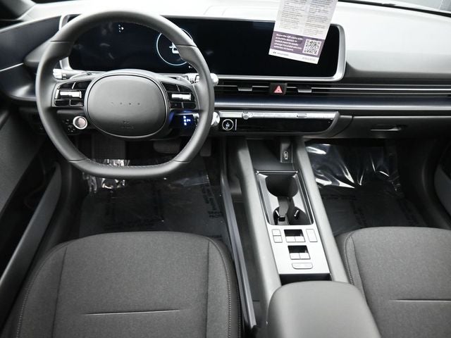 2025 Hyundai IONIQ 6 SE RWD