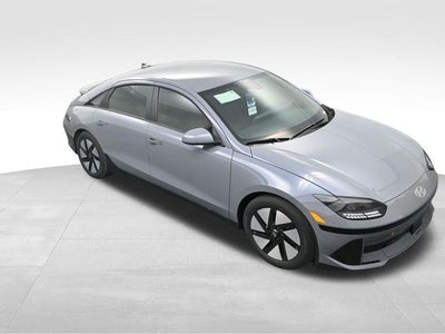 2025 Hyundai IONIQ 6 SE RWD