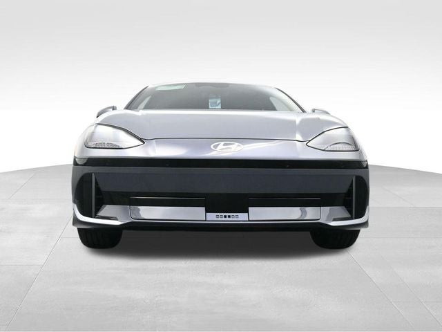 2025 Hyundai IONIQ 6 SE RWD