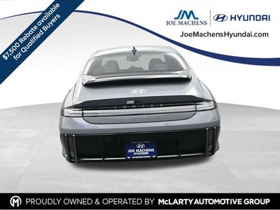 2025 Hyundai IONIQ 6 SE RWD