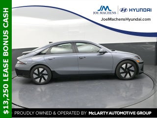 2025 Hyundai IONIQ 6 SE RWD