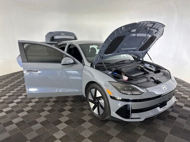 2023 Hyundai IONIQ 6 SE Standard Range RWD