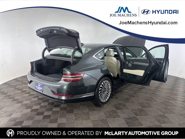 2023 Genesis Electrified G80 Base