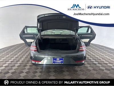 2023 Genesis Electrified G80 Base