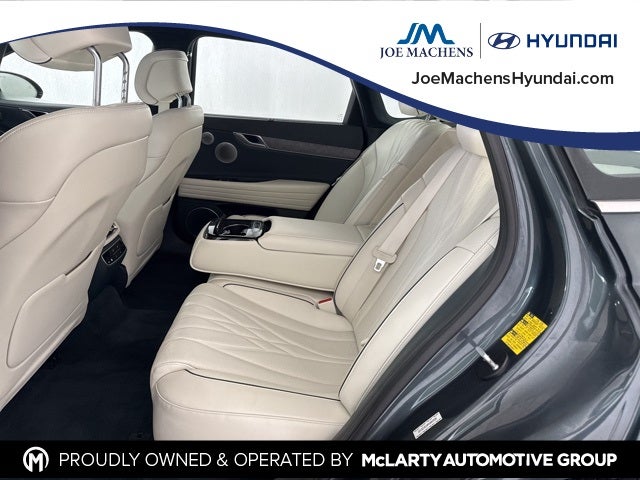 2023 Genesis Electrified G80 Base