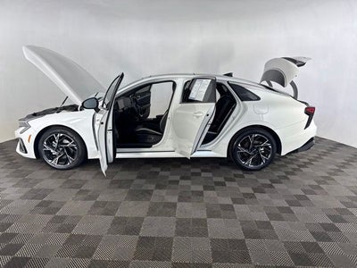2025 Kia K5 GT-Line FWD w/ Premium Pkg