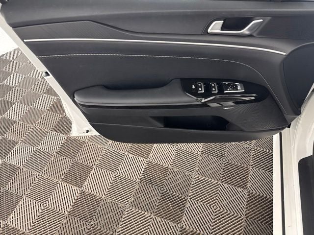 2025 Kia K5 GT-Line FWD w/ Premium Pkg