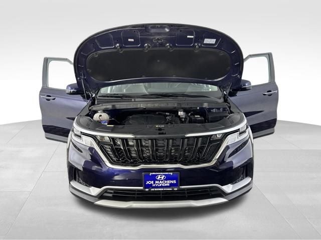 2023 Kia Carnival LX Seat Package