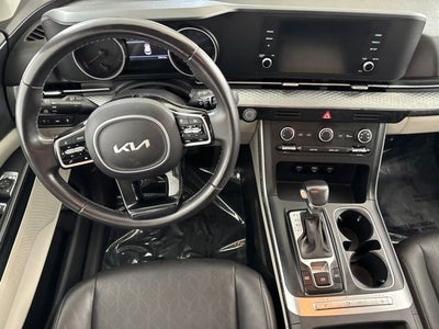 2023 Kia Carnival LX Seat Package