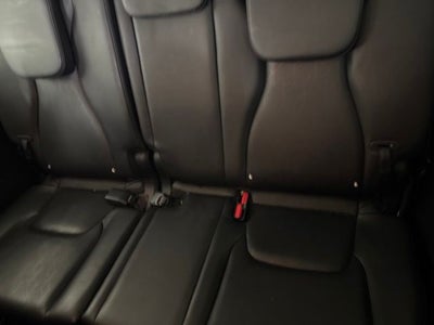 2023 Kia Carnival LX Seat Package