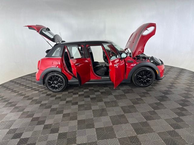 2023 MINI Cooper Signature
