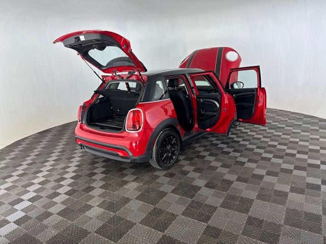 2023 MINI Cooper Signature