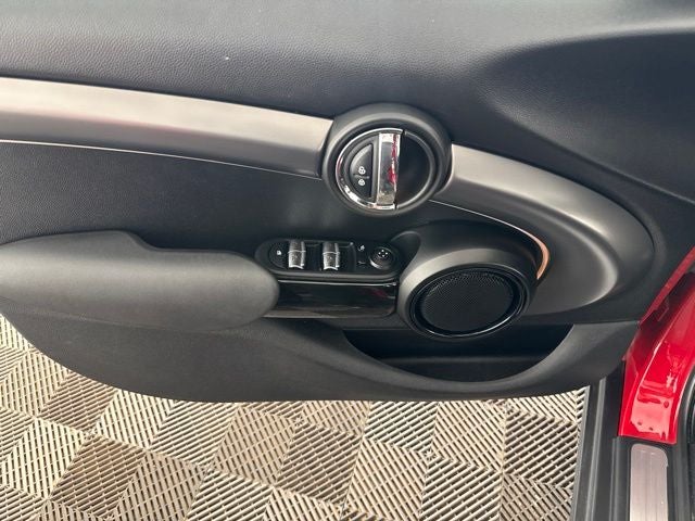 2023 MINI Cooper Signature