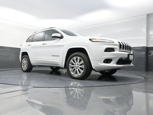 2018 Jeep Cherokee Overland
