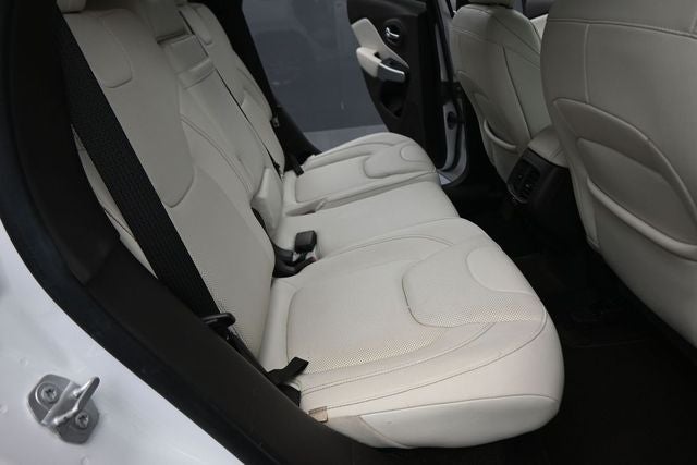 2018 Jeep Cherokee Overland
