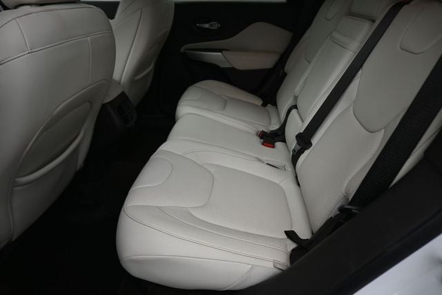 2018 Jeep Cherokee Overland