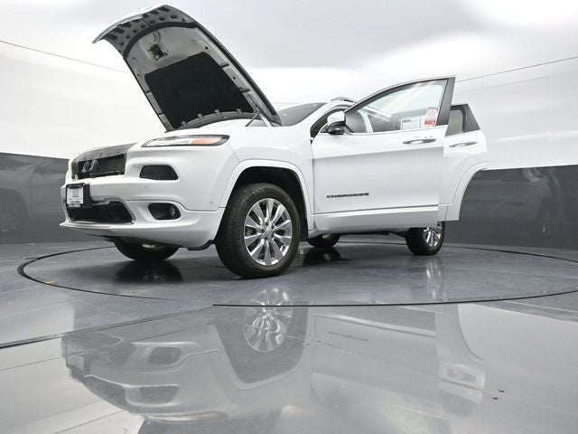 2018 Jeep Cherokee Overland