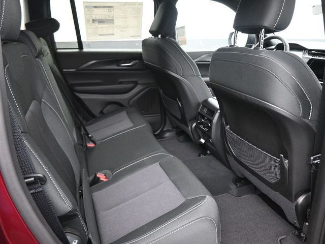 2026 Jeep Grand Cherokee Laredo X