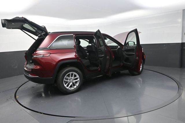2026 Jeep Grand Cherokee Laredo X