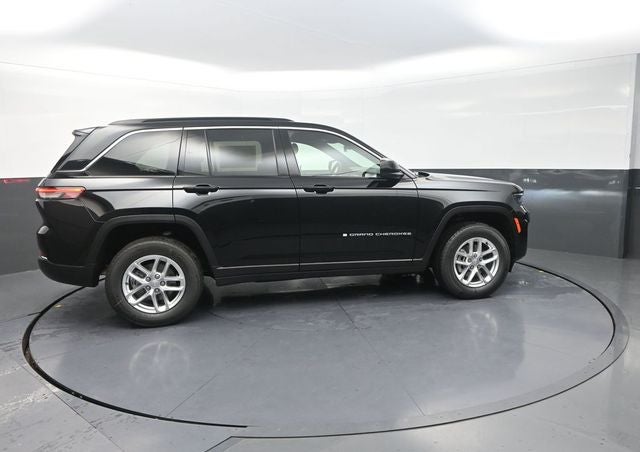 2026 Jeep Grand Cherokee Laredo X