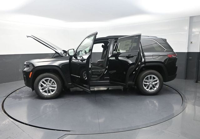 2026 Jeep Grand Cherokee Laredo X